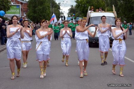 VIII карнавал прошел в Томске