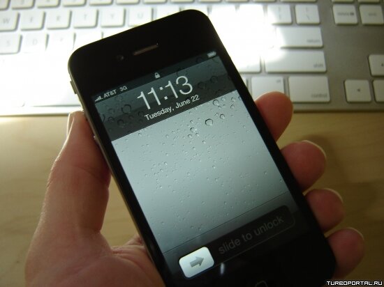 Apple заявляет, что ничего не знала о возможности спецслужб следить за владельцами iPhone