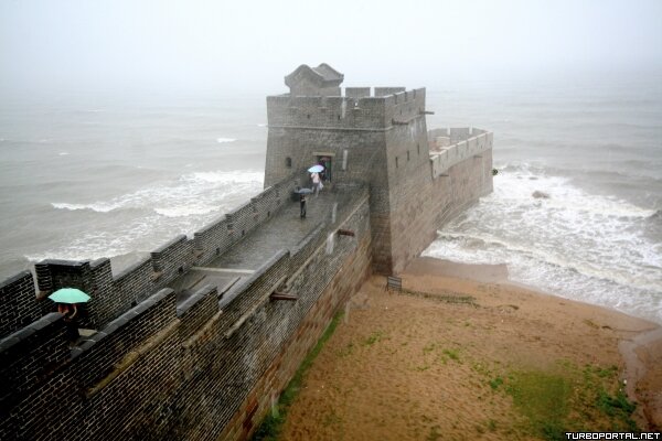 Конец Великой Китайской стены (фото)