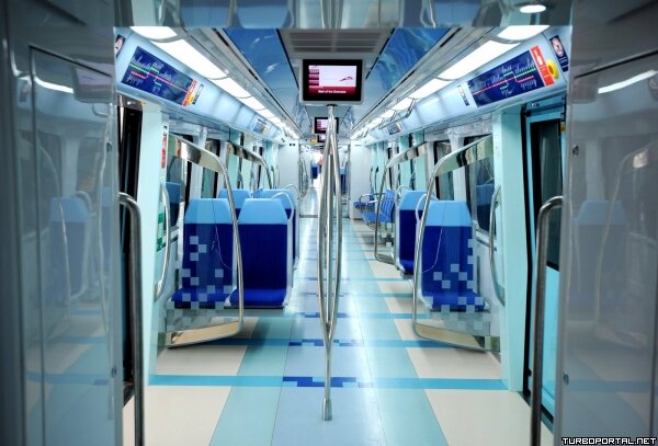 Вагон метро в Дубае (ОАЭ)